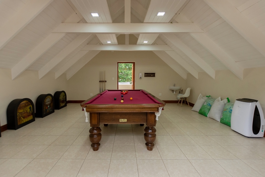 6 Bedroom Property for Sale in Riebeek Kasteel Western Cape